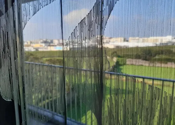 Home At Azores - City View Apartment
